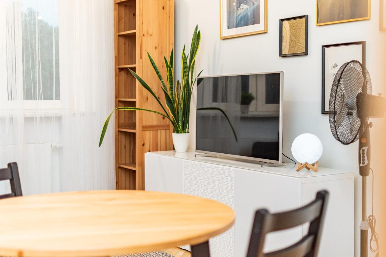 Apartment Belwederska 44 By Homeprime *